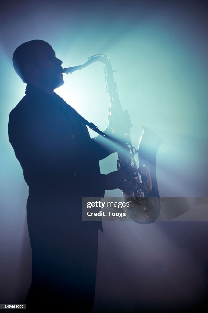 Afro-American musician with hazy backlight