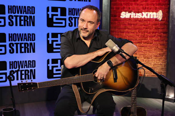 NY: Dave Matthews Visits SiriusXM's 'The Howard Stern Show'