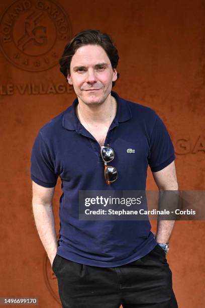 Daniel Brühl attends the 2023 French Open at Roland Garros on June 07, 2023 in Paris, France.