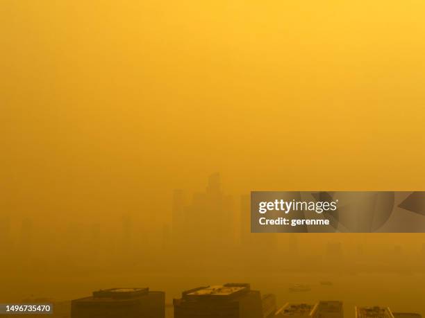 air pollution in new york - ozone layer stock pictures, royalty-free photos & images