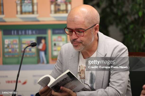 The secretary general of CCOO, Unai Sordo, during the presentation of his book 'Cuentos de oficio', at the Book Fair, June 7 in Madrid, Spain. In...