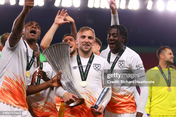 Jarrod Bowen of West Ham United celebrates with the UEFA Europa Conference League trophy after the team's victory during the UEFA Europa Conference...