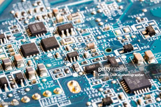 computer motherboard chip - cpu stock-fotos und bilder