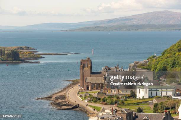 coastal cityview city scape at oban glasgow scotland england uk - oban scotland stock pictures, royalty-free photos & images