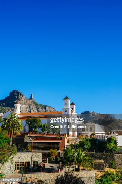 landscape of the village of tejeda in gran canaria - tejeda fotografías e imágenes de stock