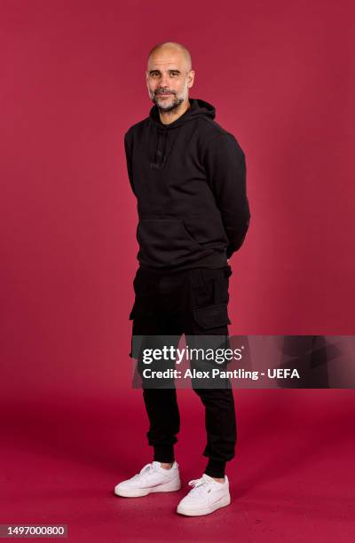 Pep Guardiola Portrait Photos And Premium High Res Pictures Getty Images pep-guardiola-portrait-photos-and-premium-high-res-pictures-getty-images