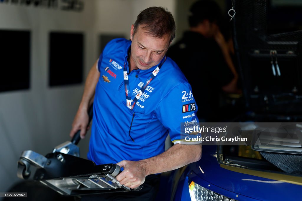Le Mans 24 Hour Race - Practice & Qualifying