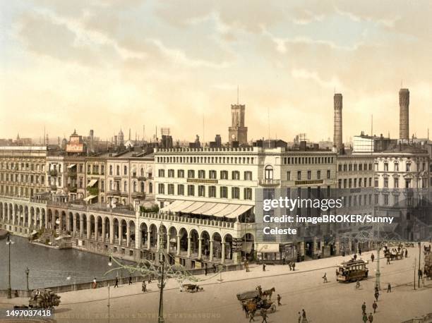 alster arcades and hotel st. petersburg in hamburg, germany, historic, digitally restored reproduction of a photochrome print from the 1890s - オルタナティブプロセス点のイラスト素材／クリップアート素材／マンガ素材／アイコン素材