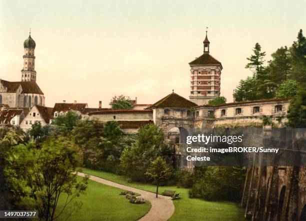 at the red gate in augsburg, bavaria, germany, historic, digitally restored reproduction of a photochrome print from the 1890s - オルタナティブプロセス点のイラスト素材／クリップアート素材／マンガ素材／アイコン素材