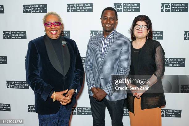 Linda Harrison, Sanford Biggers and Catherine Evans attend the American Federation Of Arts Spring Luncheon Featuring Interdisciplinary Conceptual...