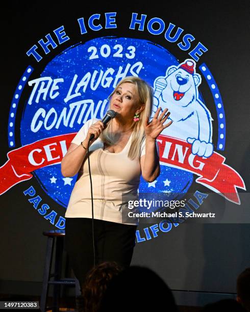 Comedian Rhea Caroline Rhea Photos and Premium High Res Pictures - Getty Images