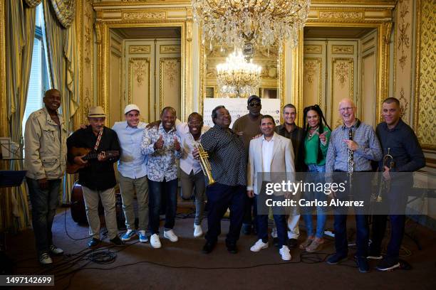 Members of the Cuban band "Estrellas de Buena Vista y +" Jean Roberto San Cristóbal Figueroa, Rosenio Perdomo Blanco, Pedro Pablo Gutiérrez Valdés,...