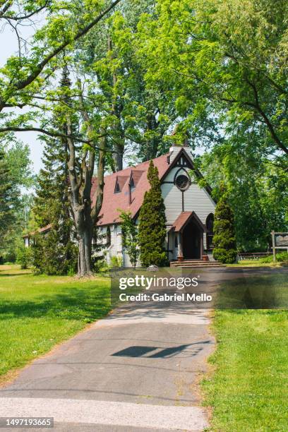 church in toronto islands - toronto islands stock pictures, royalty-free photos & images