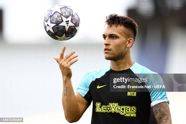 Lautaro Martinez of FC Internazionale warms up during the FC Internazionale Training Session ahead of UEFA Champions League 2022/23 final on June 09,...