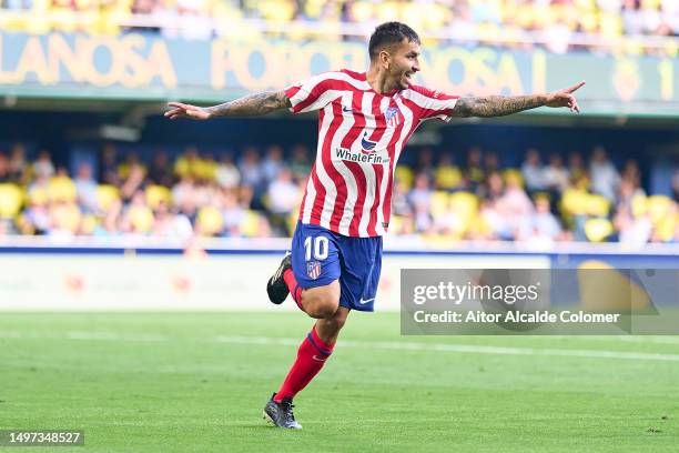 Angel Correa of Atletico de Madrid celebrates after scoring the team's second goal during the LaLiga Santander match between Villarreal CF and...
