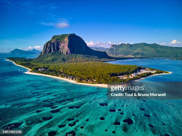 mauritius, morne brabant peninsula - isole mauritius stock pictures, royalty-free photos & images