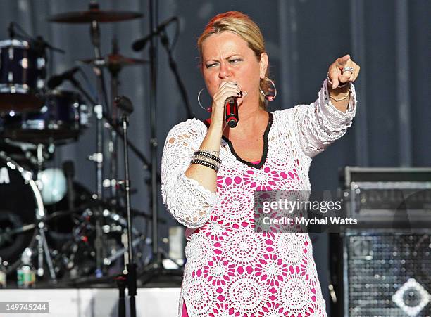 Vickie Yohe performs at The Dell Music Center on August 2, 2012 in Philadelphia, Pennsylvania.