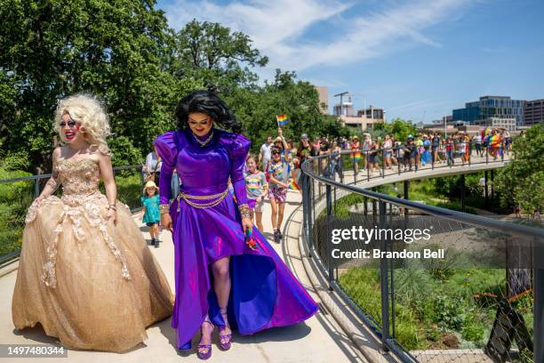 Drag Parade 1,079 Lgbt Queens Pride Stock Photos, High-Res Pictures, and Images ...