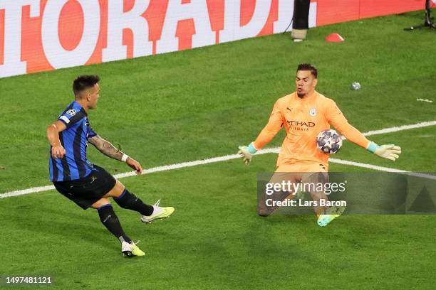 Lautaro Martinez of FC Internazionale has his shot saved by Ederson of Manchester City during the UEFA Champions League 2022/23 final match between...