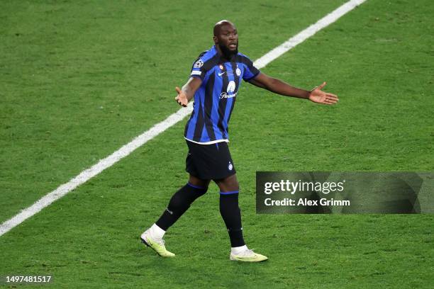 Romelu Lukaku of FC Internazionale reacts during the UEFA Champions League 2022/23 final match between FC Internazionale and Manchester City FC at...