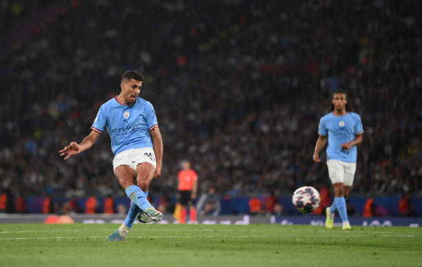 Rodri of Manchester City scores the team's first goal during the UEFA Champions League 2022/23 final match between FC Internazionale and Manchester...