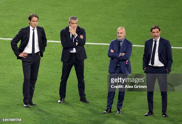Simone Inzaghi, Head Coach of FC Internazionale, looks dejected after the team's defeat during the UEFA Champions League 2022/23 final match between...