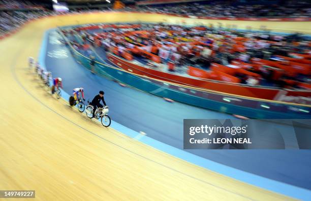 France's Clara Sanchez, Canada's Monique Sullivan, Colombia's Juliana Gaviria Rendon, Cuba's Lisandra Guerra Rodriguez, Germany's Kristina Vogel and...