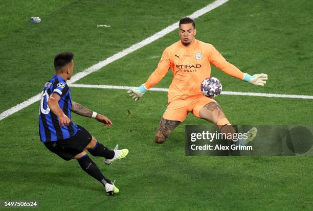 Ederson of Manchester City makes a save from Lautaro Martinez of FC Internazionale during the UEFA Champions League 2022/23 final match between FC...