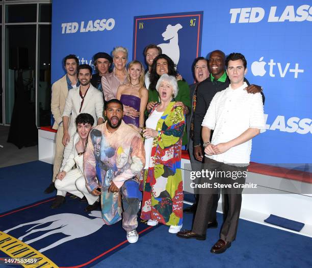 Phil Dunster, Stephen Manas, James Lance, Charlie Hiscock, Hannah Waddingham, Juno Temple, David Elsendoorn, Cristo Fernández, Kola Bokinni, Annette...