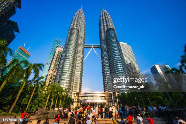 malaysia downtown, tourist spot, twin tower. - kuala lumpur twin tower stock pictures, royalty-free photos & images