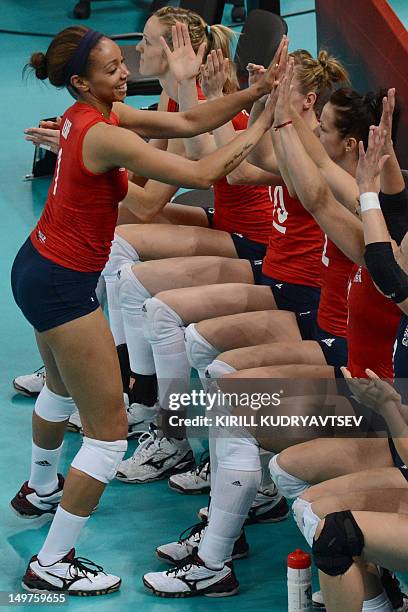 Savanah Leaf Photos and Premium High Res Pictures Getty Images