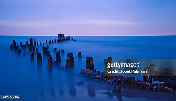 old pier remains - evanston illinois stock pictures, royalty-free photos & images