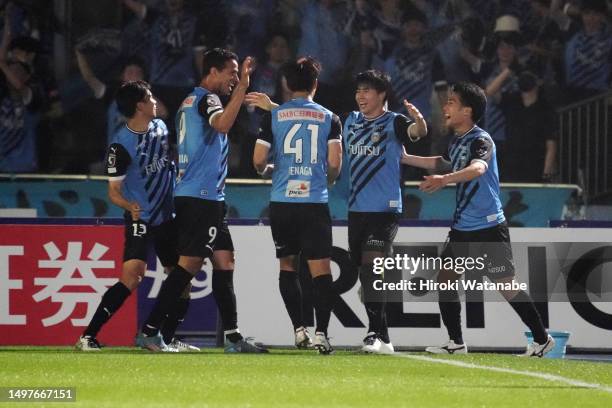 Yasuto Wakizaka of Kawasaki Frontle celebrates scoring his team's first goal during the J.LEAGUE Meiji Yasuda J1 17th Sec. Match between Kawasaki...