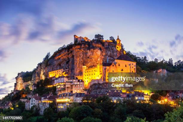 old town of rocamadour at sunset (lot/ france) - rocamadour 個照片及圖片檔