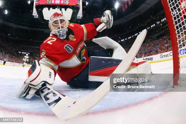 Sergei Bobrovsky of the Florida Panthers looks back in the net after giving up a goal to Chandler Stephenson of the Vegas Golden Knights at 33...