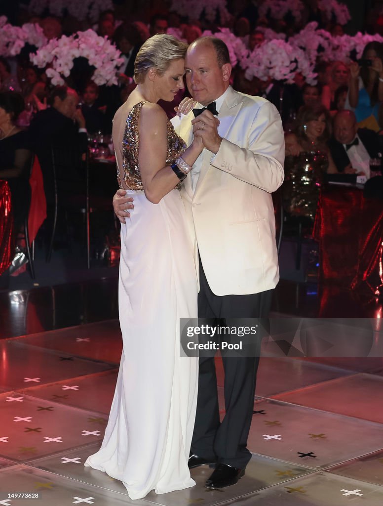 64th Red Cross Ball Gala - Dinner And Dance