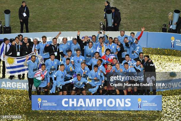 Players of Uruguay celebrates with the champion trophy during the FIFA U-20 World Cup Argentina 2023 Final match between Italy and Uruguay at Estadio...