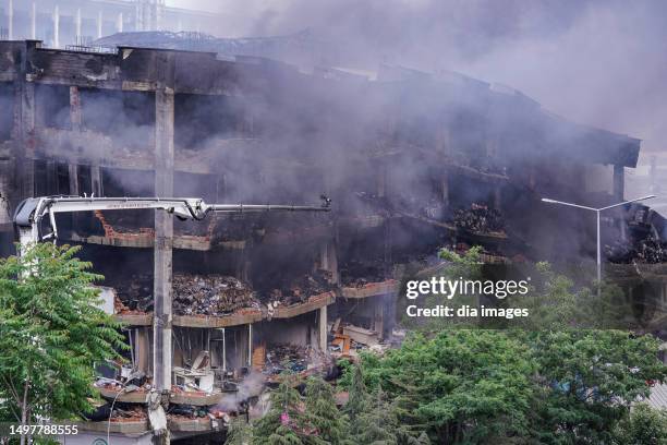 Factory Fire Aftermath 2,049 Factory Fire Damage Stock Photos, High-Res Pictures, and Images ...