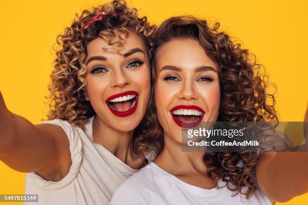 photo of two beautiful girls - brown girl stock pictures, royalty-free photos & images