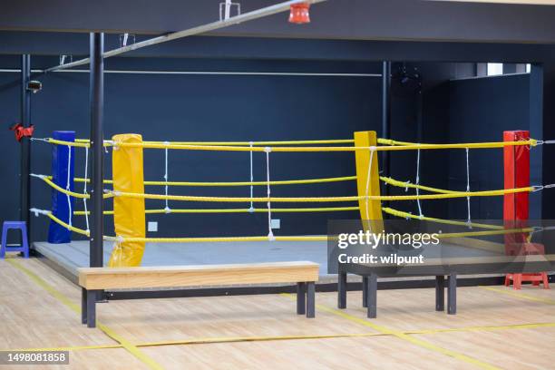 Empty Boxing Rig 93 Empty Boxing Ring Arena Stock Photos, High-Res Pictures, and Images ...