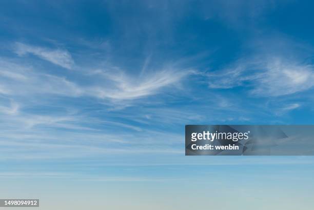 blue sky background and white clouds soft focus - 巻雲 ストックフォトと画像