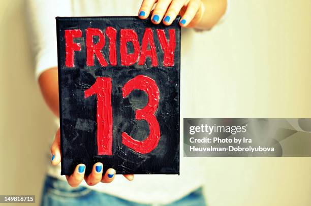 friday the 13th - viernes fotografías e imágenes de stock