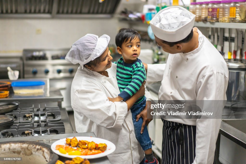 Kurz kuscheln, bevor es mit der Arbeit losgeht