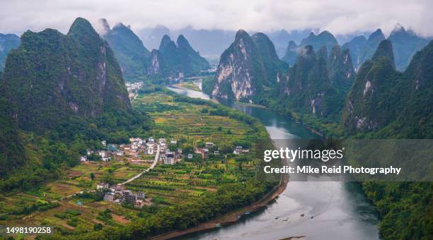 xianggong hill li river china drone view - shaanxi province east central china stock pictures, royalty-free photos & images