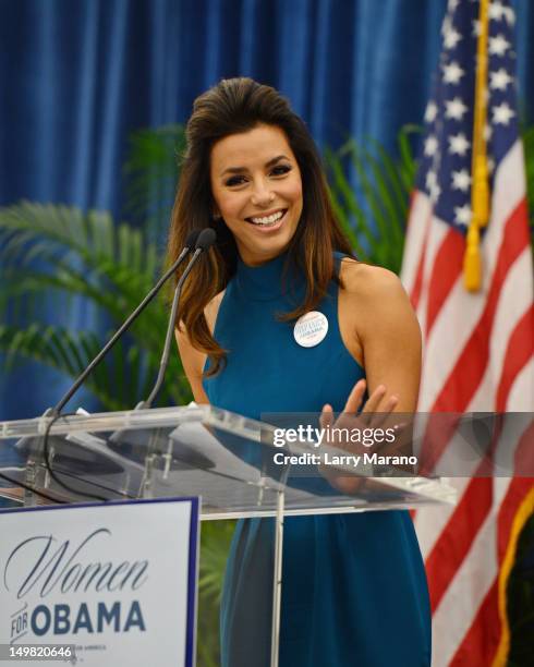 327 Eva Longoria Obama Photos & High Res Pictures - Getty Images