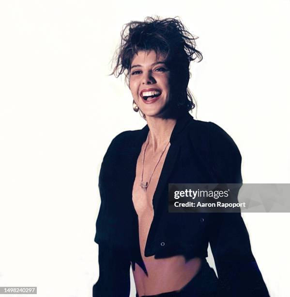 Actress Marissa Tomei posses for a portrait in December 1987 in Los Angeles, California.