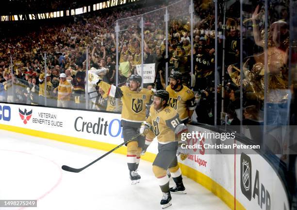 Nicolas Hague of the Vegas Golden Knights celebrates a goal against the Florida Panthers with teammates during the first period in Game Five of the...