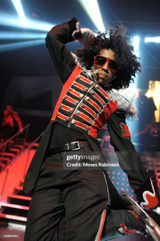 Mindless Behavior In Concert - Show