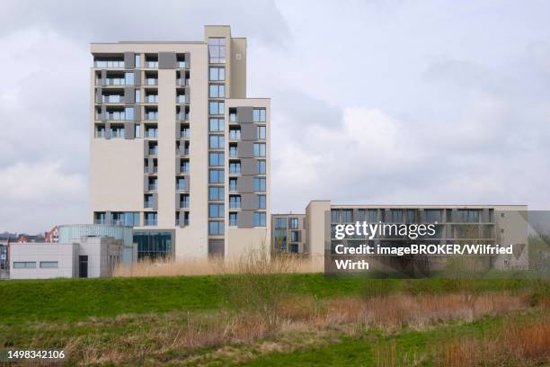 senioren residenz am phoenix-see, hoerde, dortmund, ruhr area, north rhine-westphalia, germany - senioren stock pictures, royalty-free photos & images