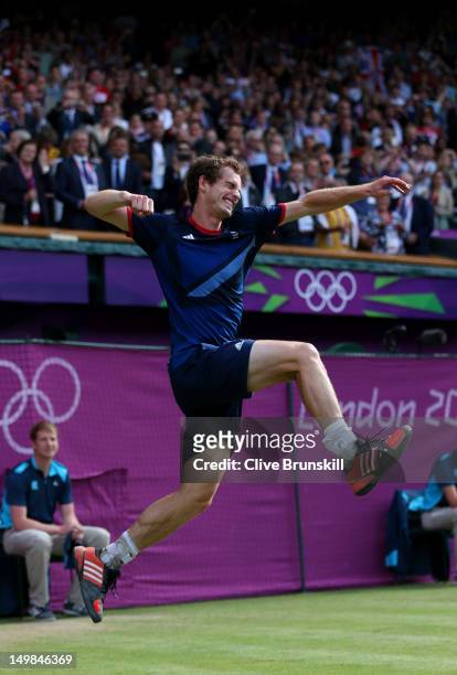 Andy Murray of Great Britain celebrates defeating Roger Federer of Switzerland in the Men's Singles Tennis Gold Medal Match on Day 9 of the London...